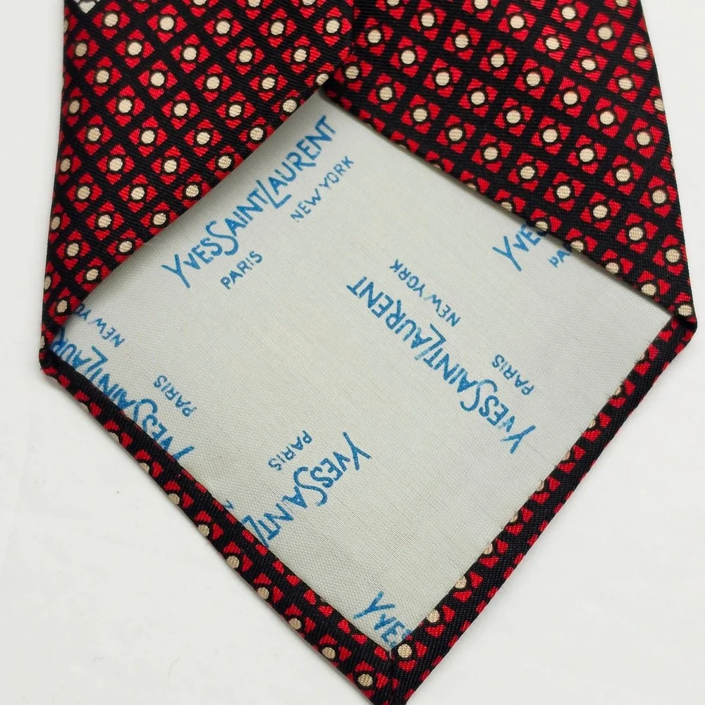 Yves Saint Laurent Silk Necktie Mens OS Red Black Geometric Medallion YSL